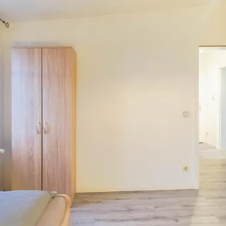 A Place To - Single Beds, Tv Appartamento